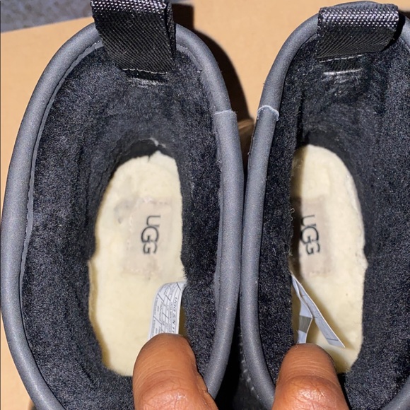 ❤︎❤︎ ℂ𝕝𝕖𝕒𝕣/𝔹𝕝𝕒𝕔𝕜 𝕦𝕘𝕘 𝕓𝕠𝕠𝕥𝕤 - Picture 4 of 4